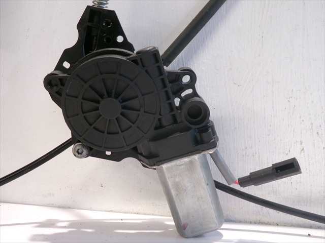 Foto 2ª: Elevalunas Eléctrico Delantero Izquierdo Ford Fiesta 1.4 TDCI 2002-2008 [F6JB] (2007)