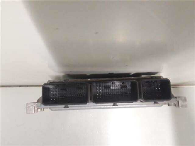 Foto 2ª: Centralita Motor ECU Renault Scenic 1.5 DYNAMIQUE [1.5 LTR. - 81 KW DCI DIESEL FAP]