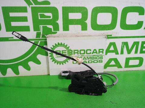 Foto 2ª: Cerradura Puerta Delantera Izquierda Volkswagen Golf ADVANCE 105CV [CAYC] (2008)