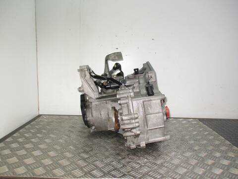 Foto 2ª: Caja Cambios Volkswagen Golf ALH BERLINA (2002)