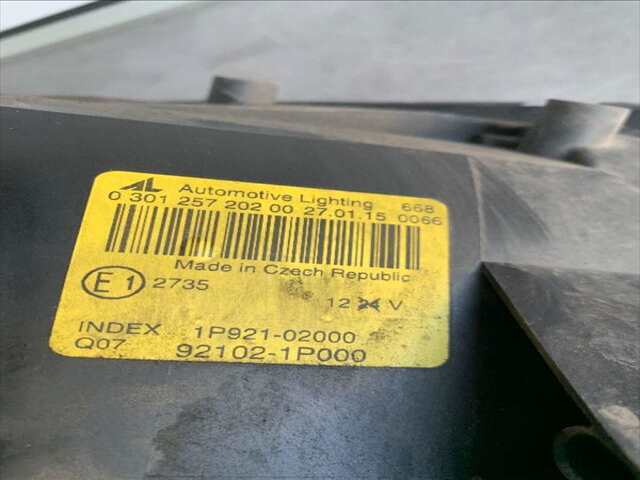 Foto 2ª: Faro Derecho Kia Venga 1.4I 90CV [G4FA] (2010)