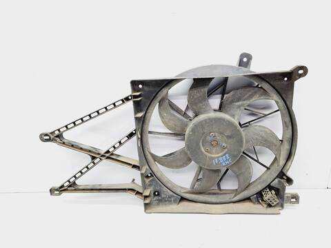 Foto 1ª: Electroventilador Opel Astra COMFORT BERLINA 101CV 74KW [X16XEL] (1998)