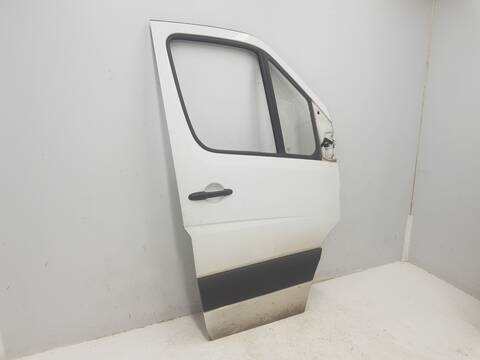 Foto 2ª: Puerta Delantera Derecha Mercedes Sprinter 318-319 CDI 906.631-633-635-637) (2009)