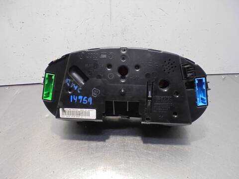Foto 3ª: Cuadro de Instrumentos Audi A3 1.8 AMBIENTE 125CV 92KW [AGN] (1997)