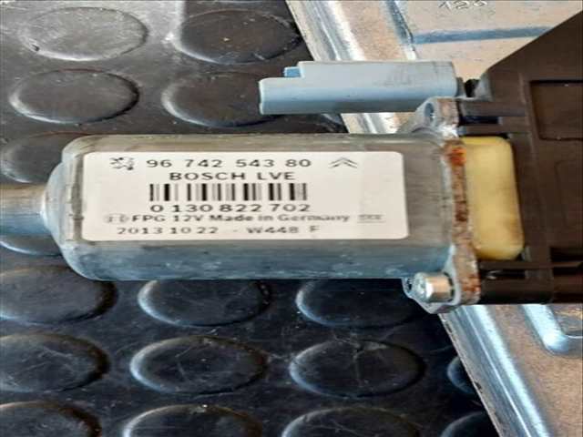 Foto 2ª: Elevalunas Eléctrico Delantero Derecho Peugeot 208 ACCESS 1 VTI 68CV (2012)