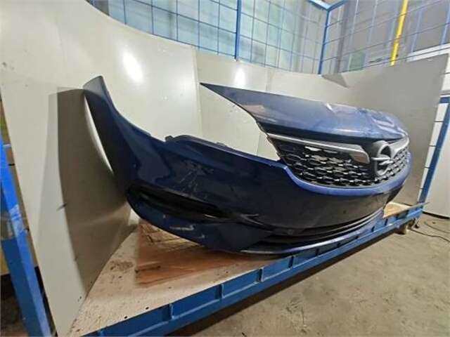 Foto 3ª: Paragolpes Delantero Opel Astra 