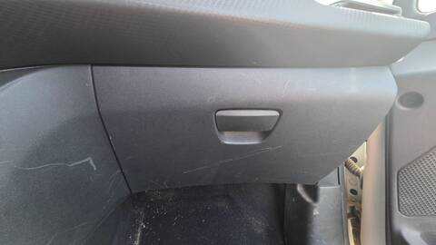 Guantera Peugeot 208 STYLE 82CV 60KW