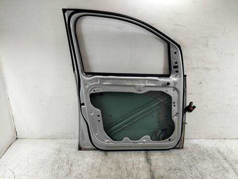 Foto 2ª: Puerta Delantera Izquierda Volkswagen Caddy BLS (2009)