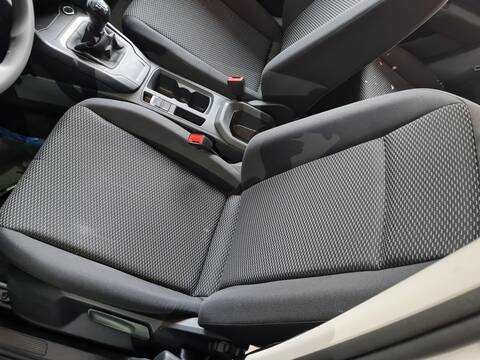 Asientos Traseros Volkswagen T-Roc LIFE 115CV 85KW