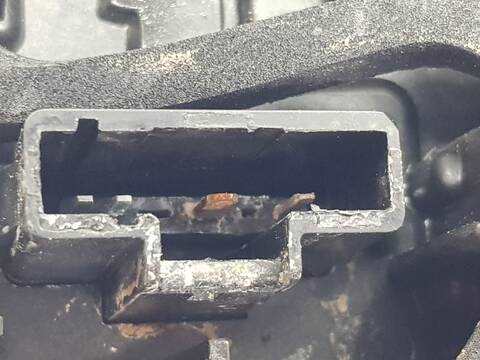 Foto 3ª: Piloto Trasero Izquierdo Dacia Duster TCE 130 EXTREME