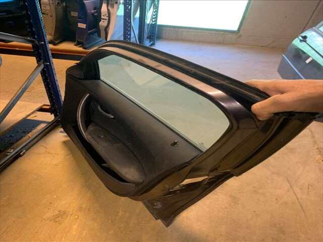 Foto 2ª: Puerta Delantera Derecha Bmw Serie 1 120 2.0 D E81, E87) [20-4D-A] (2005)