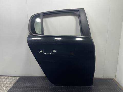 Puerta Trasera Derecha Peugeot 208 HM05