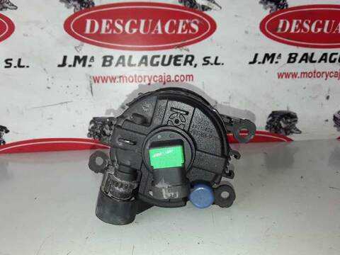 Foto 2ª: Faro Antiniebla Delantero Derecho Toyota Prius EXCLUSIVE 2.2 HDI FAP 156CV (2007)