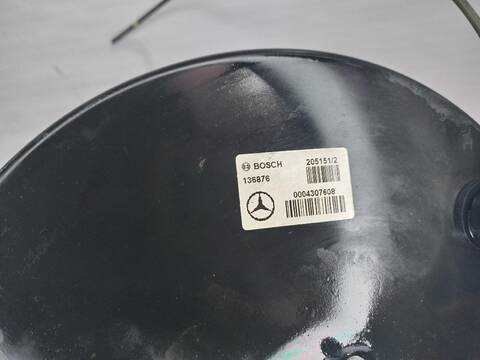 Foto 3ª: Servofreno Mercedes Vito 112 CDI 638.094) 122CV [OM 611] (1996)