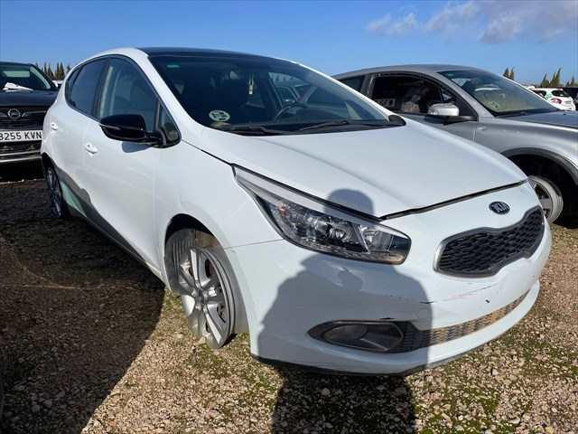 Foto 2ª: Caja Cambios Kia Ceed 1.6 CDTI 105cv [D4FB] (2014)
