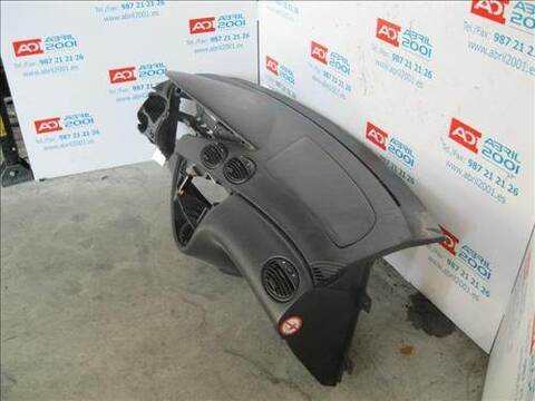Foto 2ª: Salpicadero Ford Focus 1.8 TURBO DI - TDDI 90CV 66KW [C9DA] (1999)