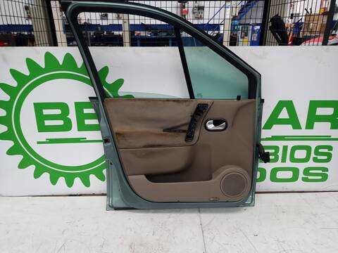 Foto 3ª: Puerta Delantera Izquierda Renault Scenic 1.5 DCI DIESEL 106CV 78KW [D/ K9K P7] (2006)