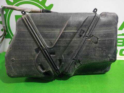 Foto 2ª: Deposito de Combustible Ford Fiesta FUN 68CV (2001)