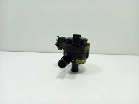 Foto 1ª: Bomba de Agua Dacia Sandero H4D480 (2021)