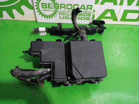 Caja Reles Fusibles Nissan Qashqai ACENTA 140CV 103KW
