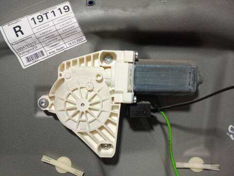 Foto 3ª: Elevalunas Eléctrico Delantero Derecho Mercedes Clase A 140 A 200 CDI 169.008) 140CV 103KW (2004)