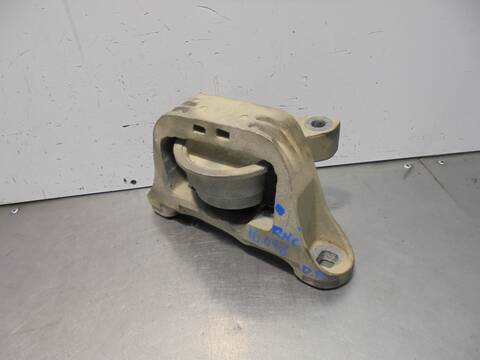 Foto 3ª: Soporte Motor Ford Focus AMBIENTE BERLINA 100CV 74KW [FFDA] (2004)