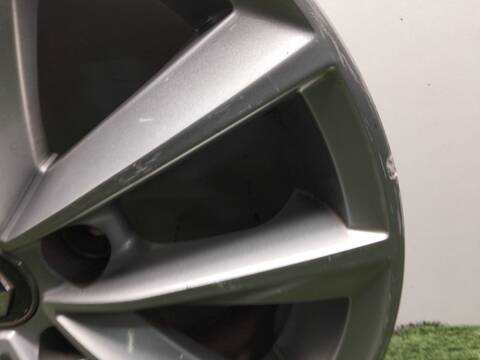 Foto 2ª: LLanta Chapa Renault Megane 1.2 TCE 130 B9MR) HATCHBACK 130CV 97KW IV HATCHBACK B9A/M/N_) [H5F 408]