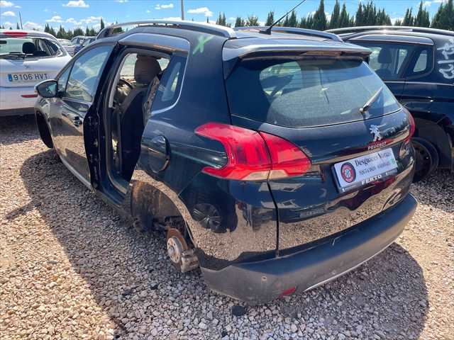 Foto 2ª: Portón Peugeot 2008 1.2 G 110cv [HN01] (2015)