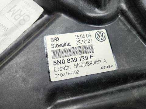 Foto 2ª: Elevalunas Manual Trasero Izquierdo Volkswagen Tiguan MOTION 170CV 125KW [CBBB] (2016)