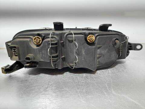 Foto 3ª: Faro Izquierdo Fiat Punto 1.2 8V BERLINA 60CV 44KW [188A4000] (2003)