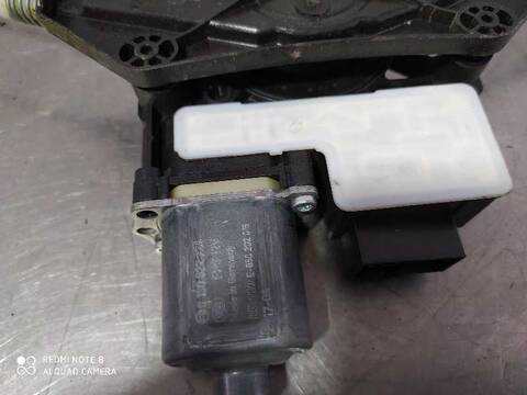 Foto 2ª: Elevalunas Manual Trasero Derecho Skoda Octavia SCOUT 4X4 150CV 110KW [CRM] (2017)