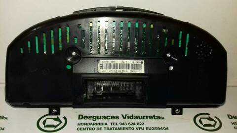 Foto 2ª: Cuadro de Instrumentos Volkswagen Passat TRENDLINE BERLINA 140CV 103KW [BKP] (2005)