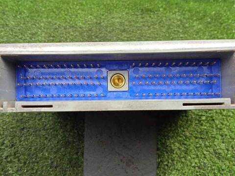 Foto 3ª: Centralita Motor ECU Ford Transit FT 350 2.4 125CV 92KW CAJA CERRADA (2002)