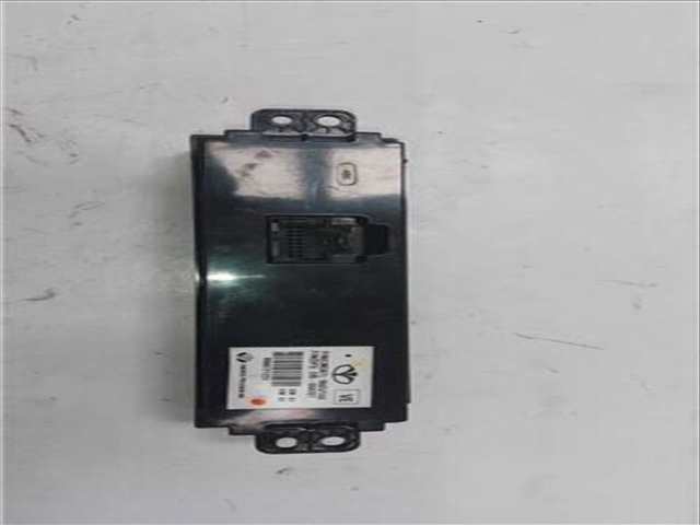 Foto 4ª: Pantalla Multifuncion Chevrolet Epica 2.0 LT [2 0 LTR. - 105 KW CAT] 144CV