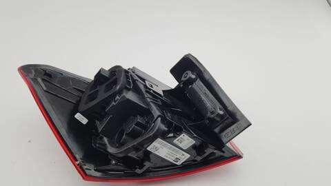 Foto 4ª: Piloto Trasero Derecho Seat Arona 1.0 TSI 116CV 85KW [DUSA]