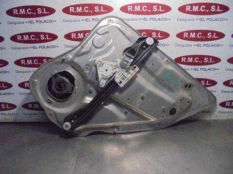 Foto 2ª: Elevalunas Manual Trasero Izquierdo Mercedes Clase C 160 C 180 CGI BLUEEFFICIENCY 204.049) BERLINA 156CV 115KW [271952] (2008)