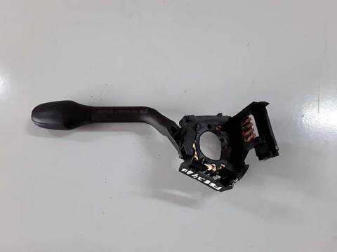Foto 2ª: Mando Multifuncion Seat Ibiza BASICO 1.9 DIESEL CAT 1Y) 64CV (1993)