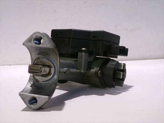 Foto 3ª: Antirrobo Nissan Micra 1.3 G 1998-2000 [CG13] (1999)