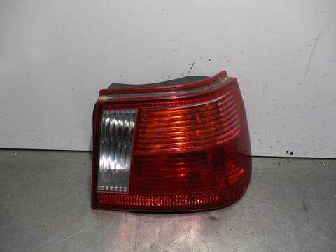 Piloto Trasero Derecho Seat Ibiza SELECT 60CV 44KW