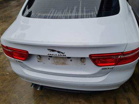 Foto 2ª: Portón Jaguar XE PORTFOLIO 180CV 132KW (2016)