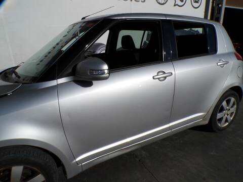 Puerta Delantera Izquierda Suzuki Swift M13A BERLINA