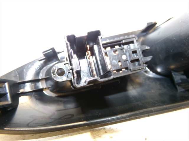 Foto 4ª: Botonera Elevalunas Nissan Juke 1.5 DCI 2010-2015 [K9K] (2014)