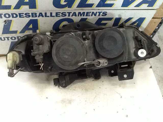 Foto 2ª: Faro Izquierdo Renault Laguna 1.8 0CV [F4P A7] (2000)
