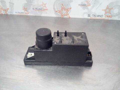 Foto 1ª: Centralita Cierre Centralizado Mercedes Clase E 180 290 T TD 210.217) 129CV 95KW FAMILIAR [602982] (1996)