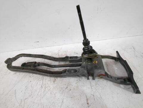 Foto 3ª: Palanca de Cambio Mercedes Clase C 160 CLK 240 209.361) 170CV [M 112.912] (2002)