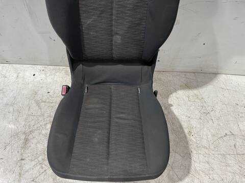 Foto 2ª: Asientos Traseros Renault Scenic GRAND CONFORT DYNAMIQUE 131CV 96KW [F9Q818] (2007)