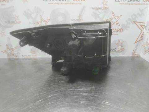 Foto 2ª: Faro Derecho Ford Transit 2.2 TDCI CAT 125CV 92KW CAJA CERRADA [CYRB] (2013)