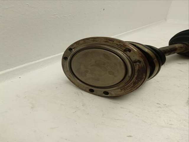 Foto 3ª: Transmision Delantera Derecha Nissan Terrano 2.4 CAT 118CV 87KW (1998)