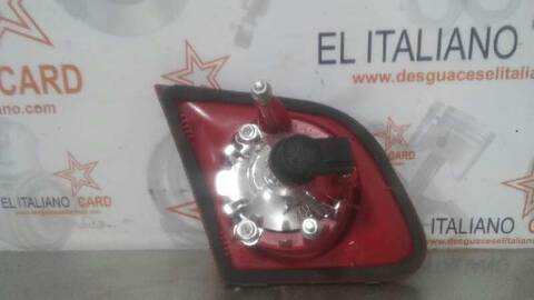 Foto 2ª: Piloto Portón Izquierdo Volkswagen Passat BERLINA (2005)