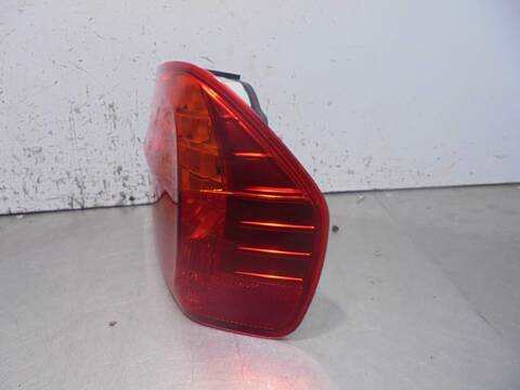 Foto 4ª: Piloto Trasero Derecho Bmw Serie 3 315 BERLINA 258CV 190KW (2004)